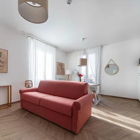 Palazzo Pedretti Halldis By Halldis Bolonia