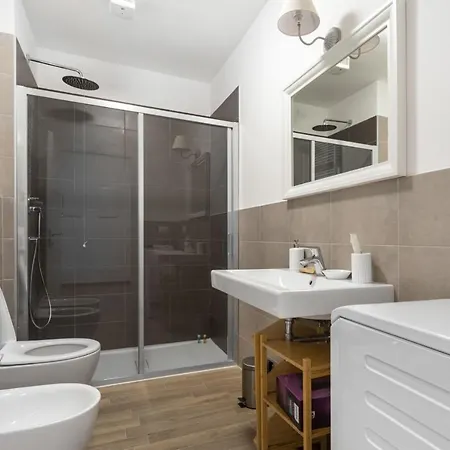 Palazzo Pedretti Halldis By Halldis Apartament *