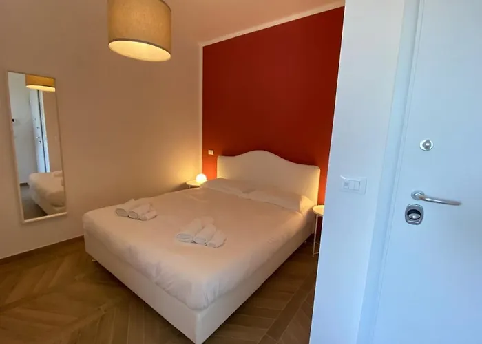 Palazzo Pedretti Halldis By Halldis شقة بولونيا