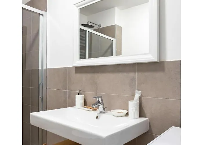 Palazzo Pedretti Halldis By Halldis شقة