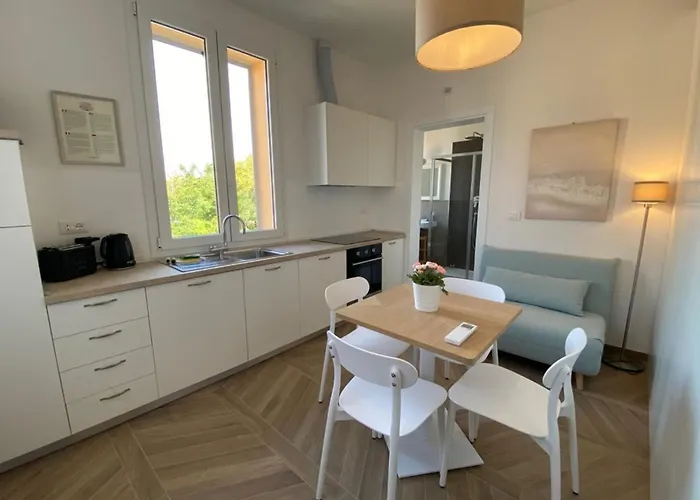 Palazzo Pedretti Halldis By Halldis Lägenhet Bologna