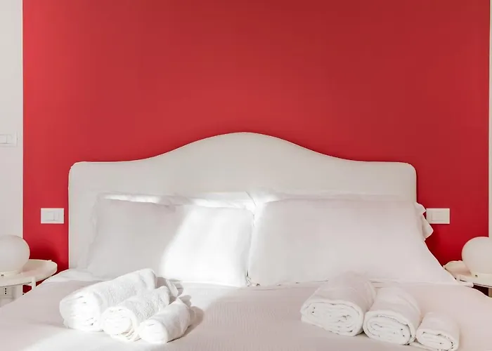 Palazzo Pedretti Halldis By Halldis بولونيا