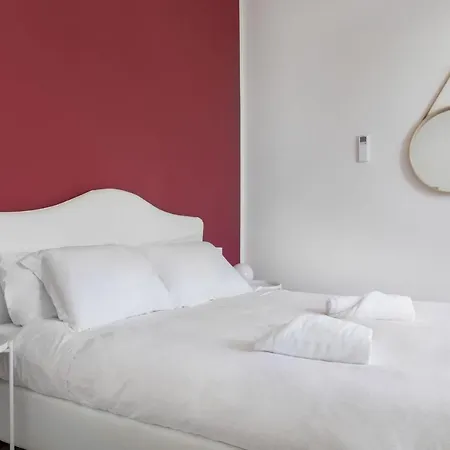 Palazzo Pedretti Halldis By Halldis 볼로냐