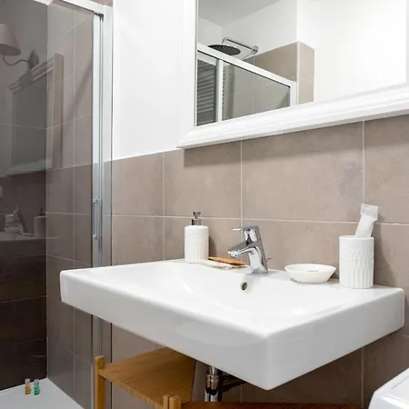 Palazzo Pedretti Halldis By Halldis Apartment *